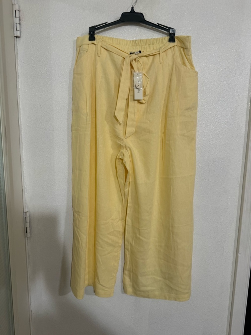 Francesca’s Linen blend pants, yellow XL NWT